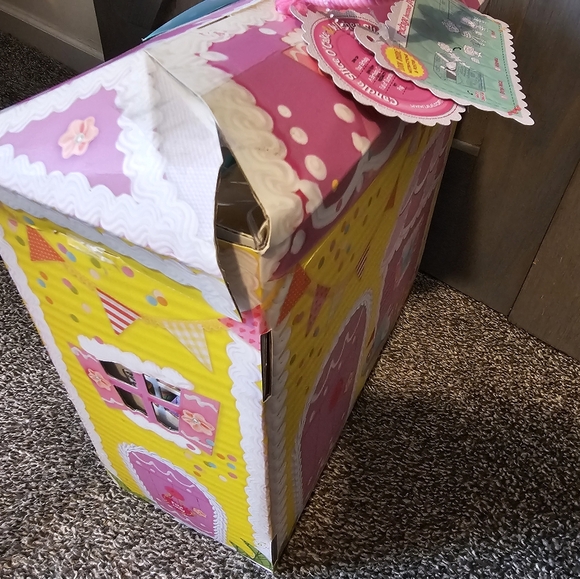 2021 Lalaloopsy Celebration Candle Slice O' Cake & Wishes Dolls - Picture 4 of 4